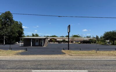 407 N Main St, Lindale, TX